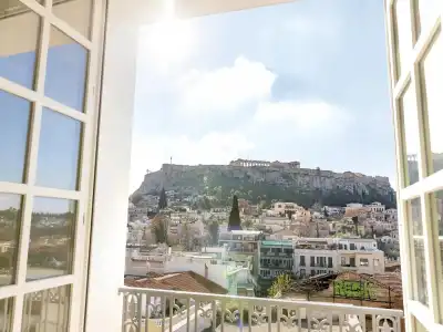 The Dolli at Acropolis, A to Live - 142