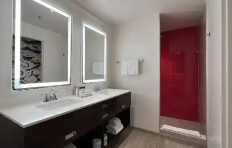 The Ahern Luxury Boutique - 35
