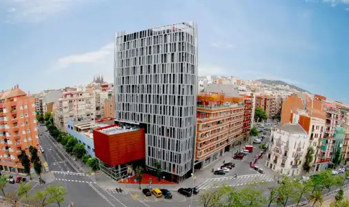 Urbany Hostel Barcelona - 16