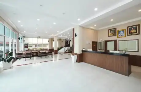 Adelphi Pattaya - 18