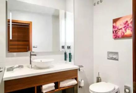Hilton Garden Inn Sevilla - 53