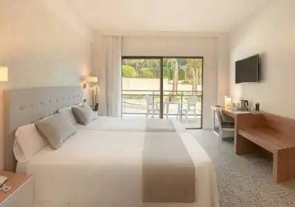 RH Corona del Mar - 28