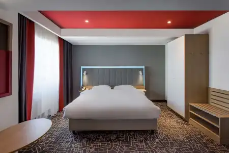 Park Inn By Radisson Bucharest - 41