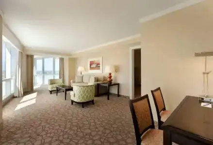 Embassy Suites Los Angeles - Glendale - 39