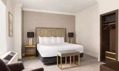 Martinique New York on Broadway, Curio Collection by Hilton - 43