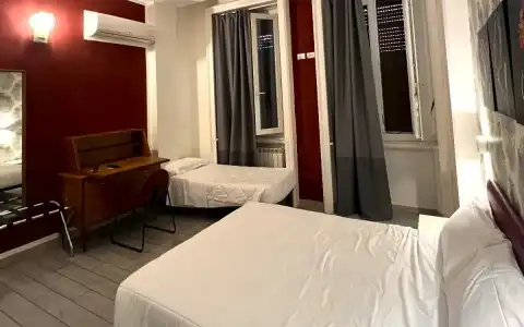 RossoVino Milano Boutique - 32