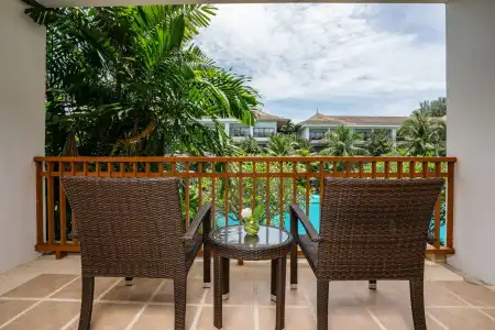 Naithonburi Beach Resort - 19