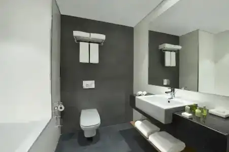 TRYP by Wyndham Dubai - 56