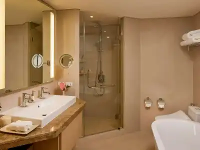 Banyan Tree Bangkok - 65