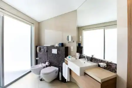 Majestic Arjaan by Rotana - 36