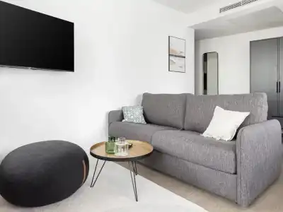 Limehome Berlin Luise-Henriette-Str. - 120