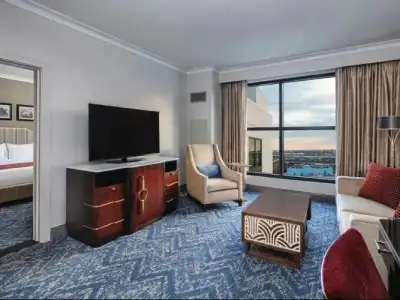 The Higgins New Orleans, Curio Collection by Hilton - 55