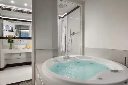Ponte Vecchio Suites & Spa - 42