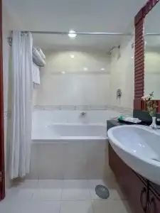 Prince Suites Residence Managed by Prince Palace - 41