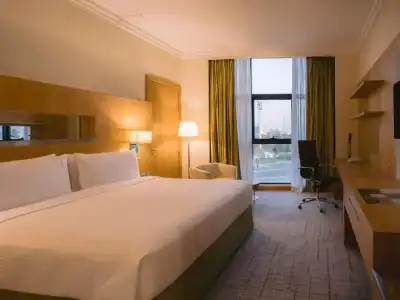 Holiday Inn Abu Dhabi by IHG - 26