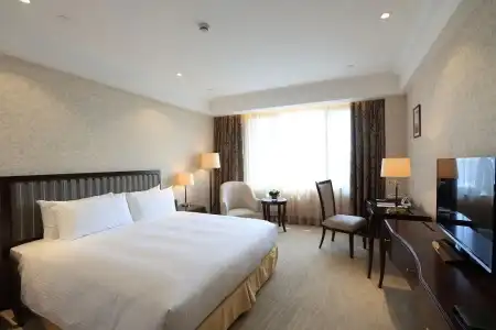 Evergreen Laurel Shanghai - 37