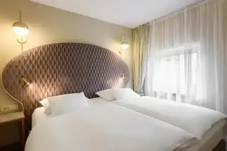 Grand Union Eurostars - 60