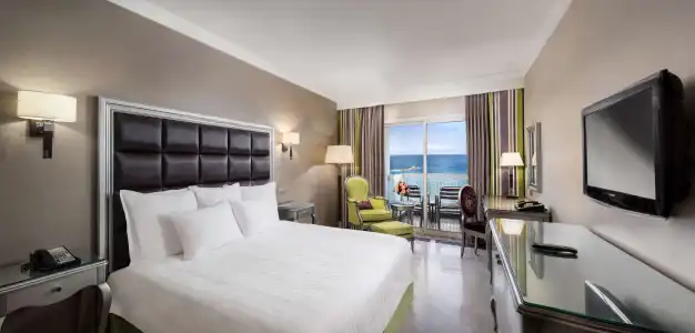 Hilton Alexandria Corniche - 51