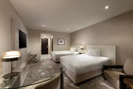 Hilton Darwin - 10