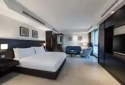 DoubleTree by Hilton Aqaba - 56