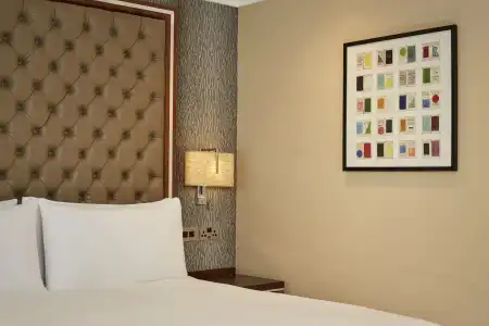 DoubleTree by Hilton London West End - 6