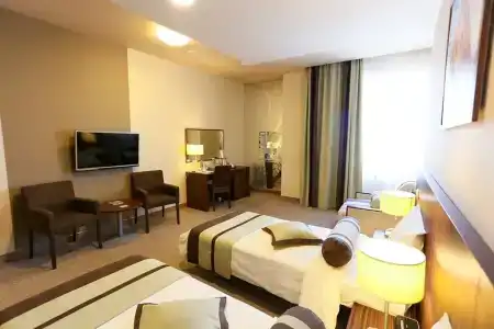 Spa Best Western Russian Manchester - 53