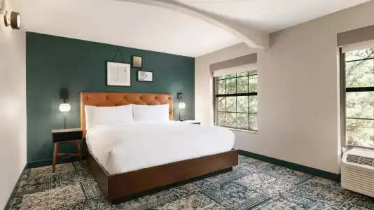 Four Points by Sheraton Raleigh Arena - 31