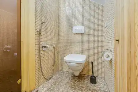 Travelto Nevskiy 98 - 18