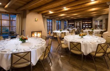 Rosewood Inn of the Anasazi - 19
