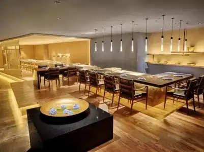 Hilton Tokyo - 28