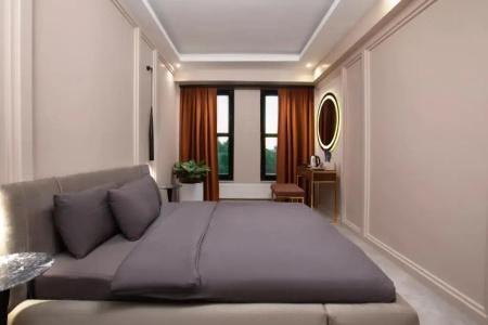 Walton Gardens Pera - 101
