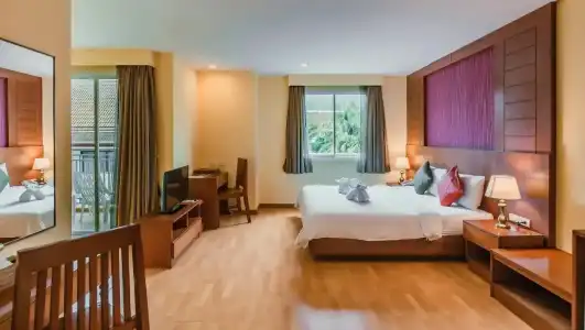Elite Suites Patong - 63