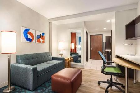 Home2 Suites by Hilton NY Long Island City/Manhattan View - 58