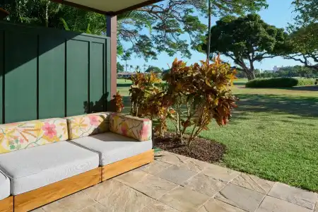 Royal Lahaina Resort & Bungalows - 95