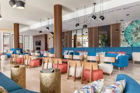 Zafiro Palace - 13