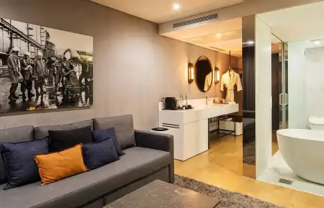 Hotel28 Myeongdong - 82