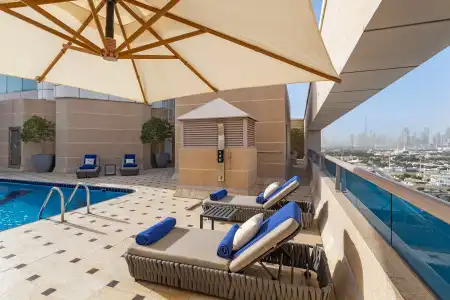 Mövenpick & Apartments Bur Dubai - 21