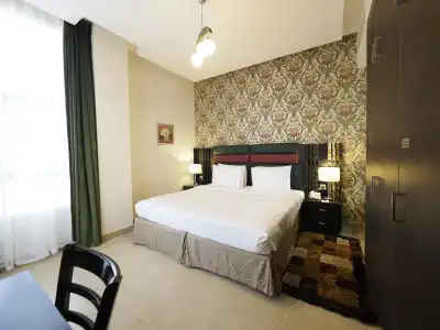 Skylark Apartments - 34