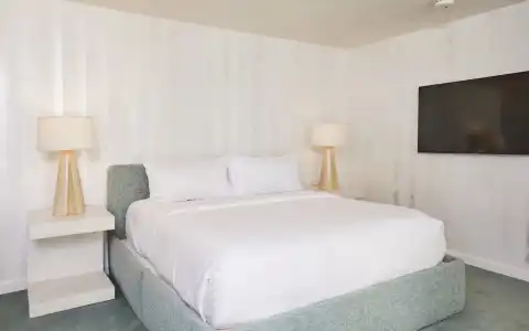 Avalon Beverly Hills, a Member of Designs - 50