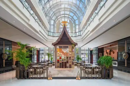 Dusit Thani - 1