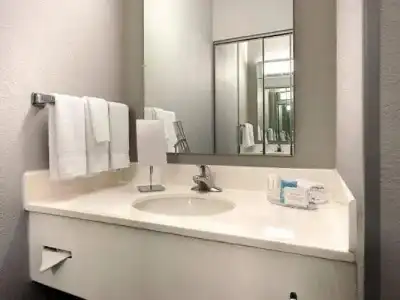 Courtyard by Marriott Myrtle Beach Broadway - 46