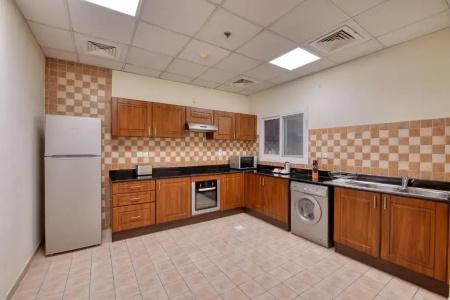 Pearl Marina Apartments LLC - 64