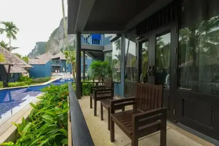 Peace Laguna Resort & Spa - 7