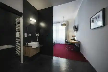 Noir - 35