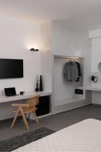 Splendour and Suites - 102