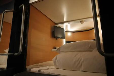 Sejour Inn Capsule - 28