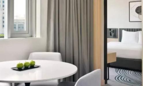 Crowne Plaza - Jumeirah, an IHG - 57