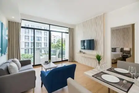 Arden and Residence - 84