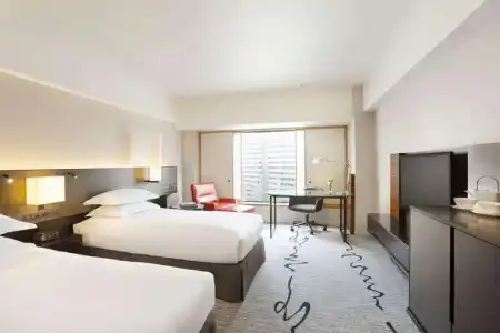 Hilton Tokyo - 11
