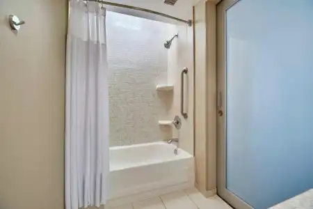SpringHill Suites by Marriott Las Vegas Convention Center - 44